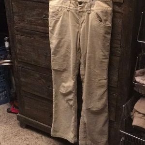 London jean, Christie fit size 6. Suede/velvet feel.